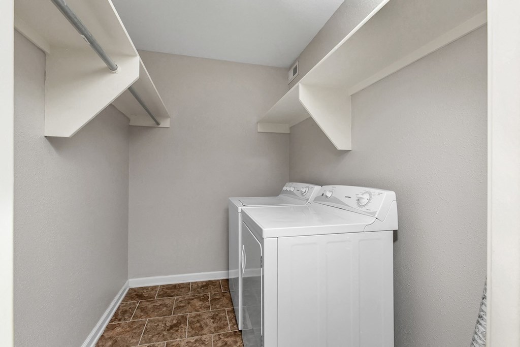 Apartments in Wichita Laundry