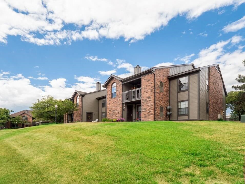 landscaping for Lancaster Lakes Apartments