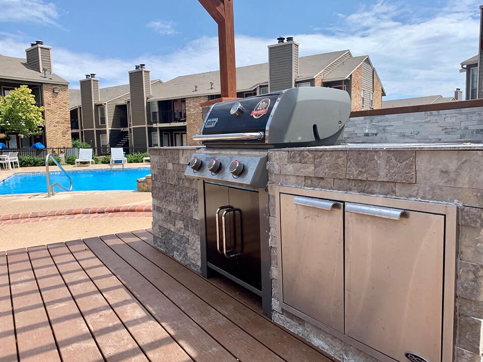 grilling area at Country Club Villas