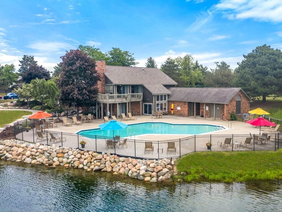 Apartment Clubhouse and Swimming Pool