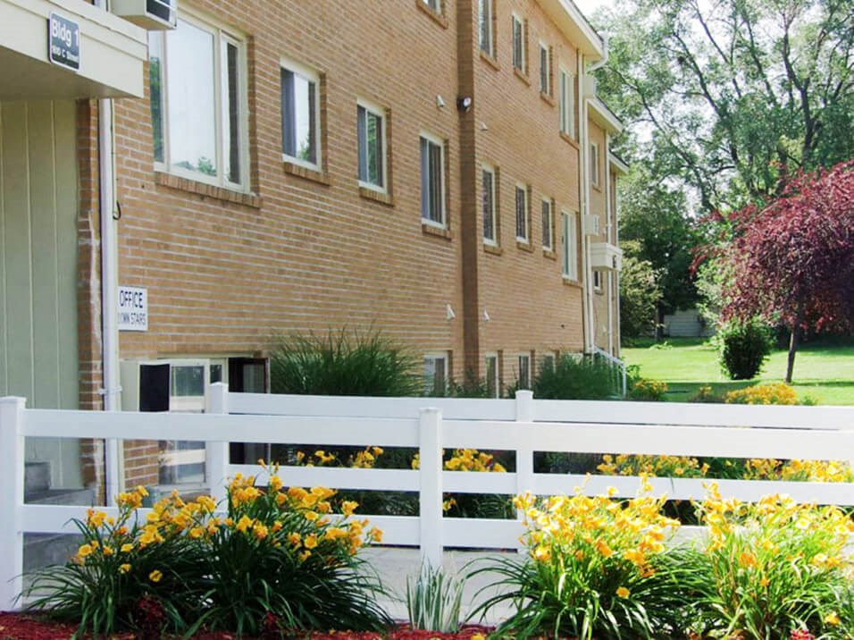 Leasing Office at Interstate Apartments