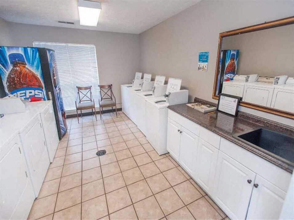 laundry facility in Jackson TN apartments
