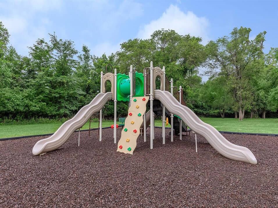 Playground at Arbors of Grandview apartments