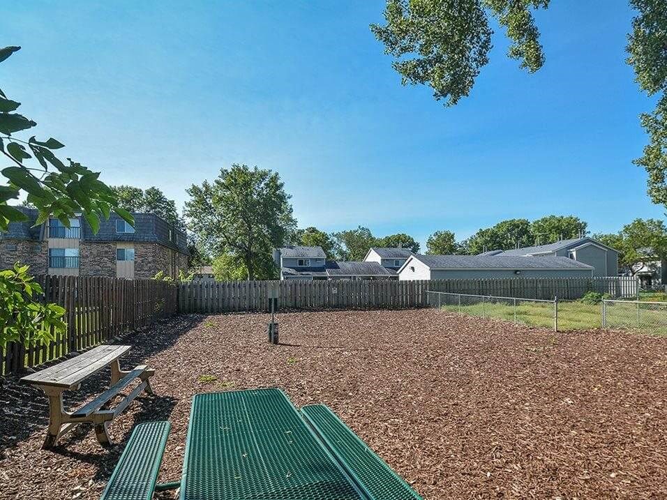 dog park apartments in St Cloud MN