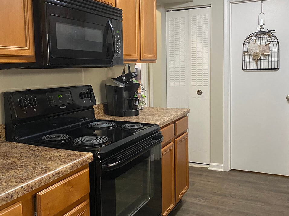 Abbey Court Apartments