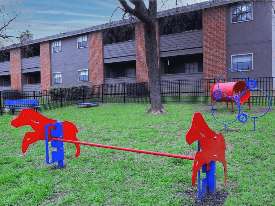 Summer Green Apartments dog park