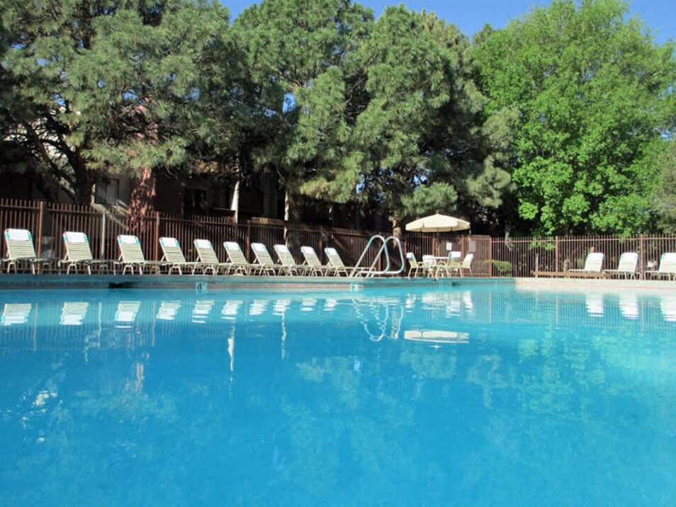swimming pool at Mission Hills apartments