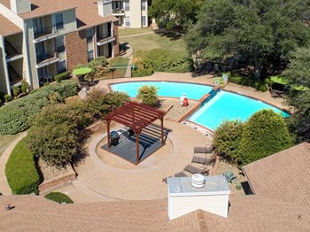 swimming pool at Abilene TX apartments - Photo Gallery 14
