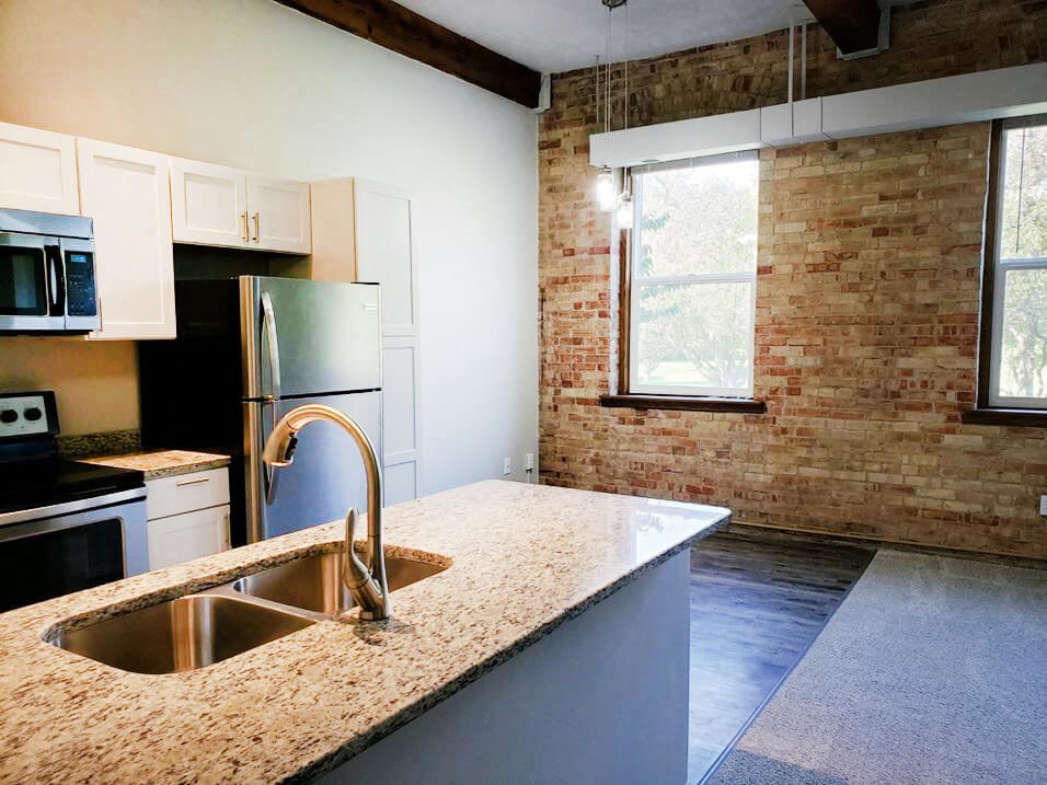apts with exposed brick walls in Grand Ledge MI