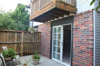 Patio at Alexandra Apartments