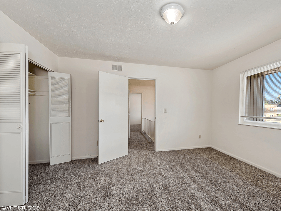 Cozy Bedroom in apartment