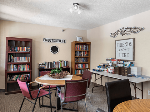 1800 Shaver St. Studio-3 Beds Apartment for Rent