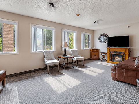 1800 Shaver St. Studio-3 Beds Apartment for Rent