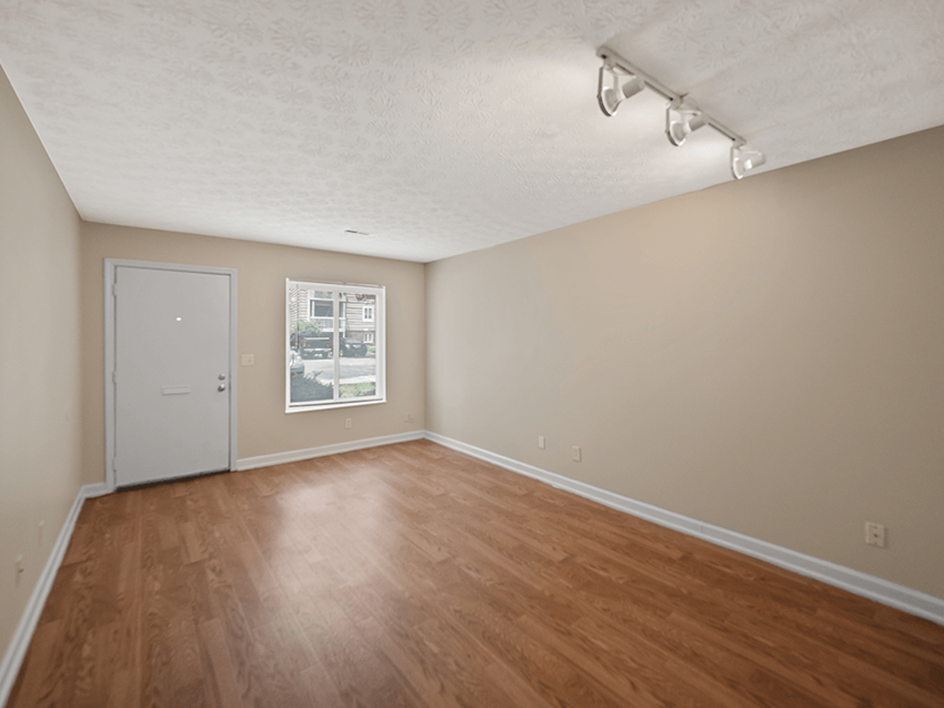 apartment with wood floor - Photo Gallery
