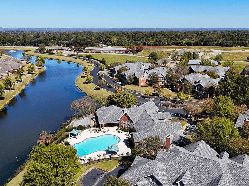 apartment complex with beautiful landscaping