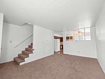 2 Bedroom Townhome - Photo Gallery 2