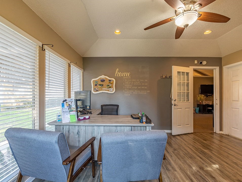 Office space at Camelot apartments in Wichita Falls, TX