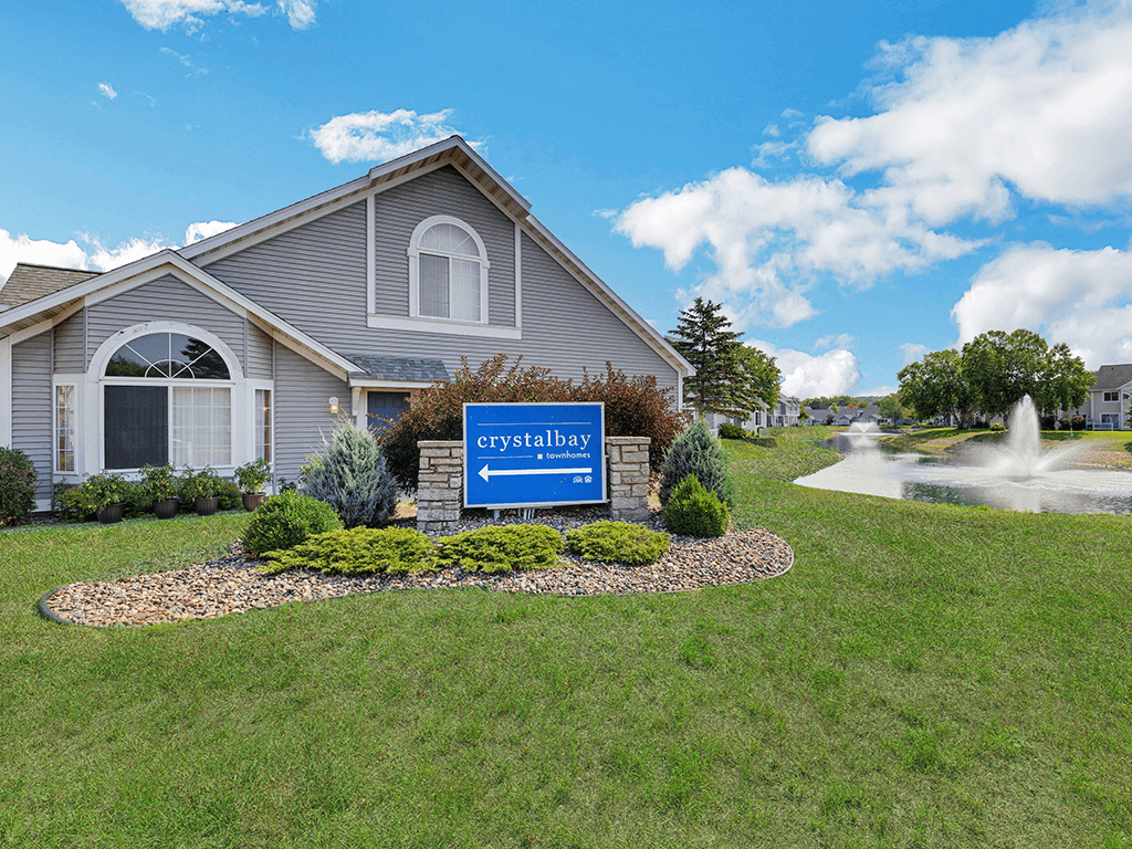 A blue sign with the word