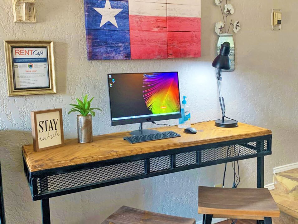 Business center at Amarillo TX apts