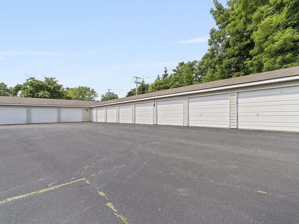 Garages for rent