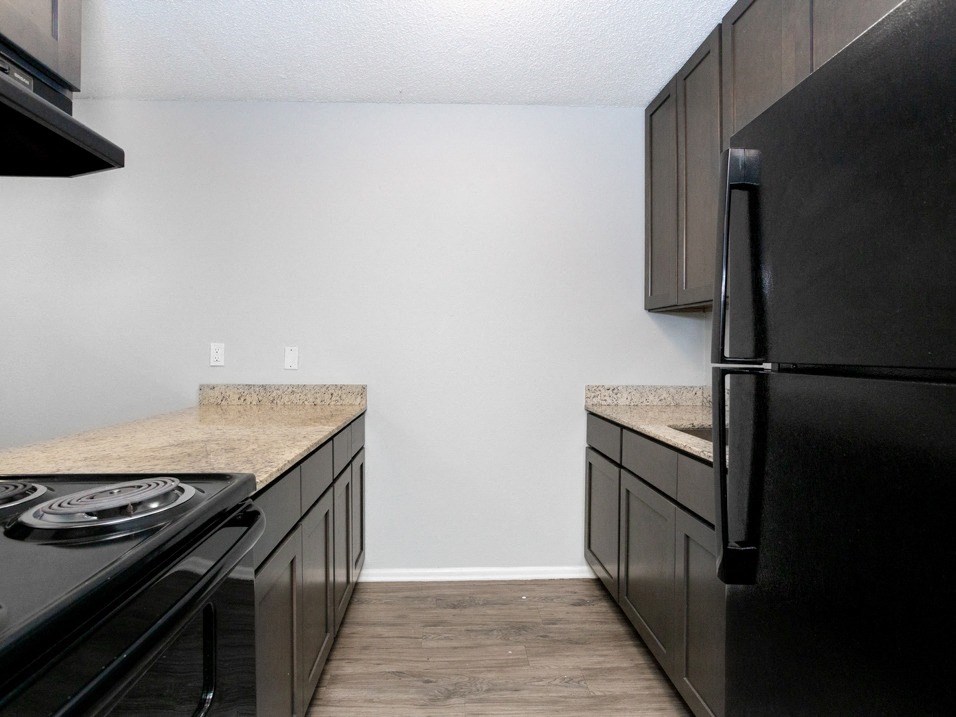 apartment with Kitchen Appliances
