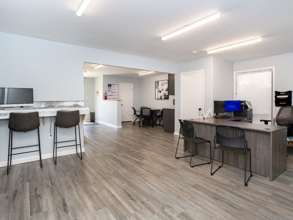 Leasing Office at Chestnut Ridge Apartments