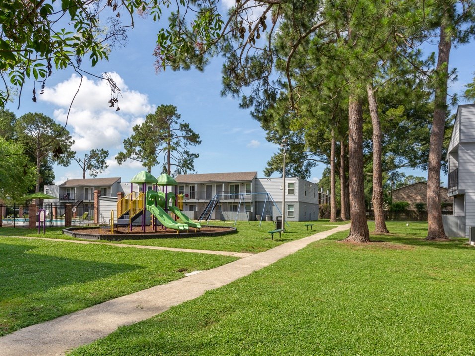 apartment community with courtyards