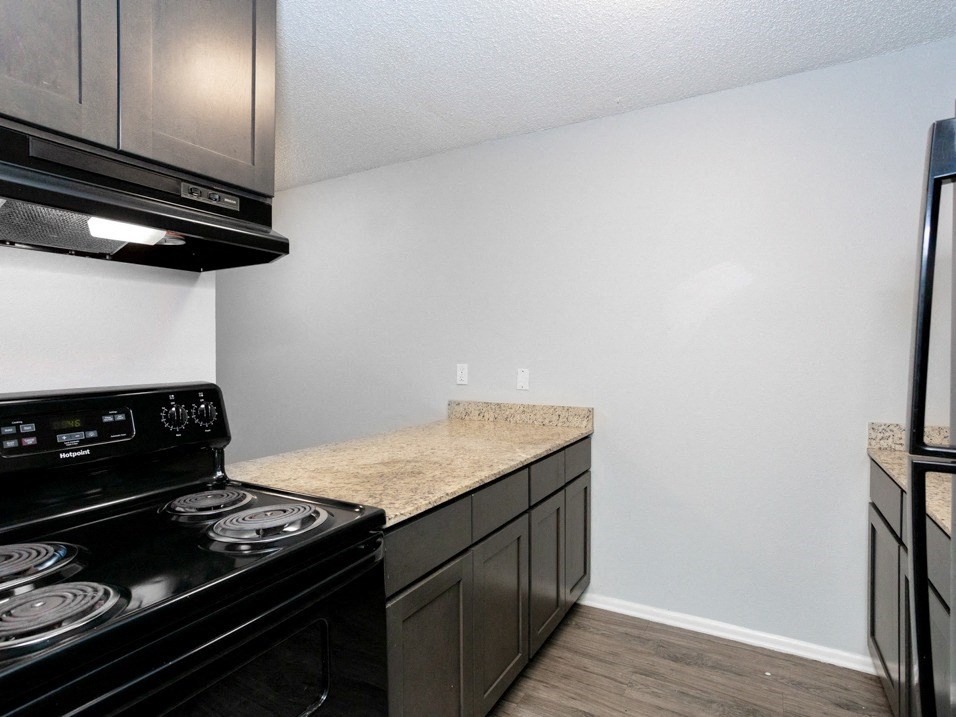 apartment kitchen Breakfast Bar
