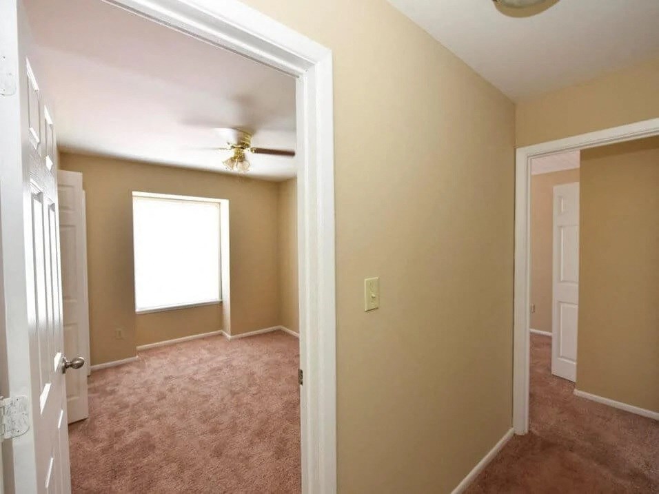 Pavilion Lakes Apartments Various Floor Plans