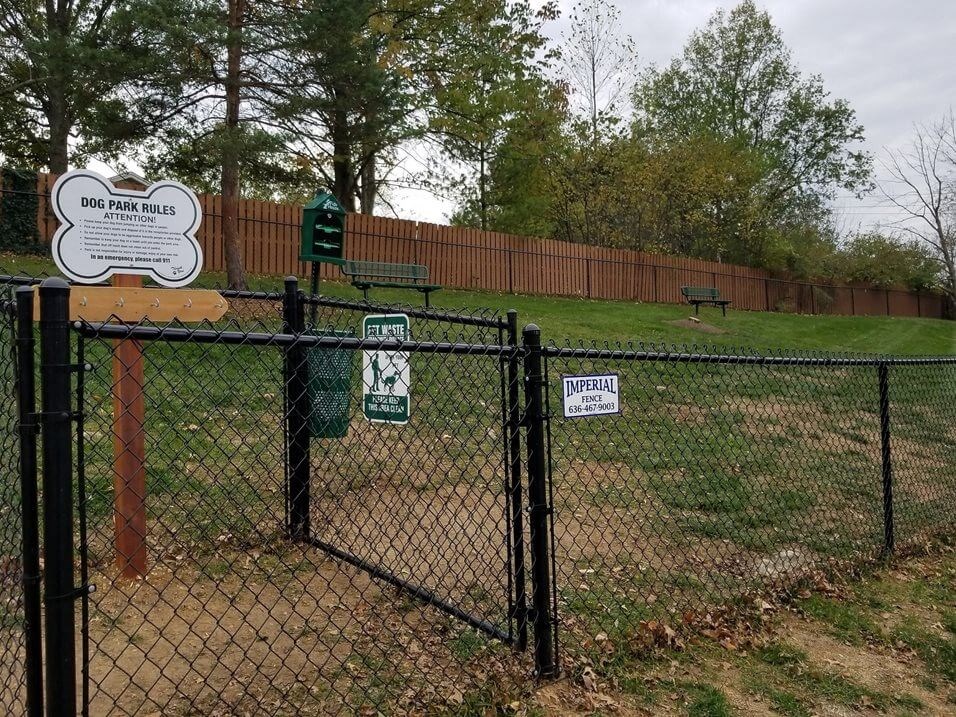 dog park at Hunter's Ridge Apartments