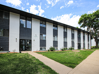 East Edge Apartments Exterior and Landscaping