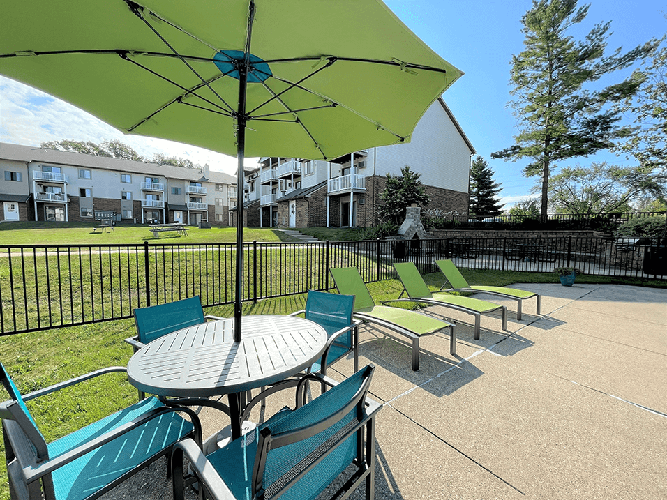picnic table at Eastland Apartments