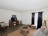 1-bedroom apartment at Forest Hills Apartments in Wilmington