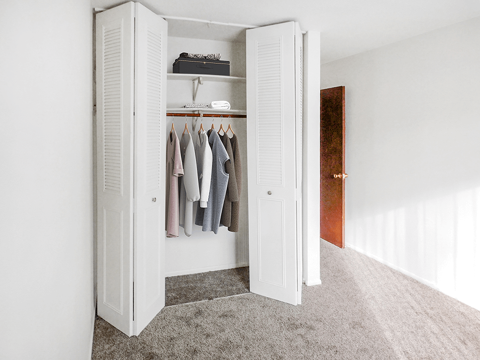 Second bedroom in apartment