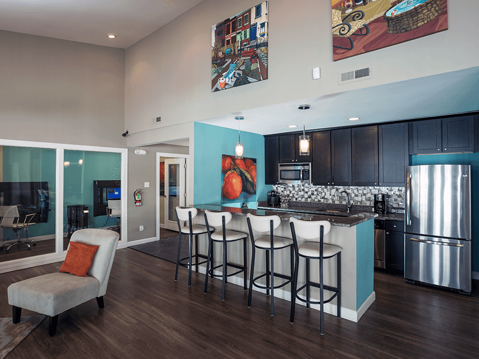 clubhouse at Greenway Chase Apartments