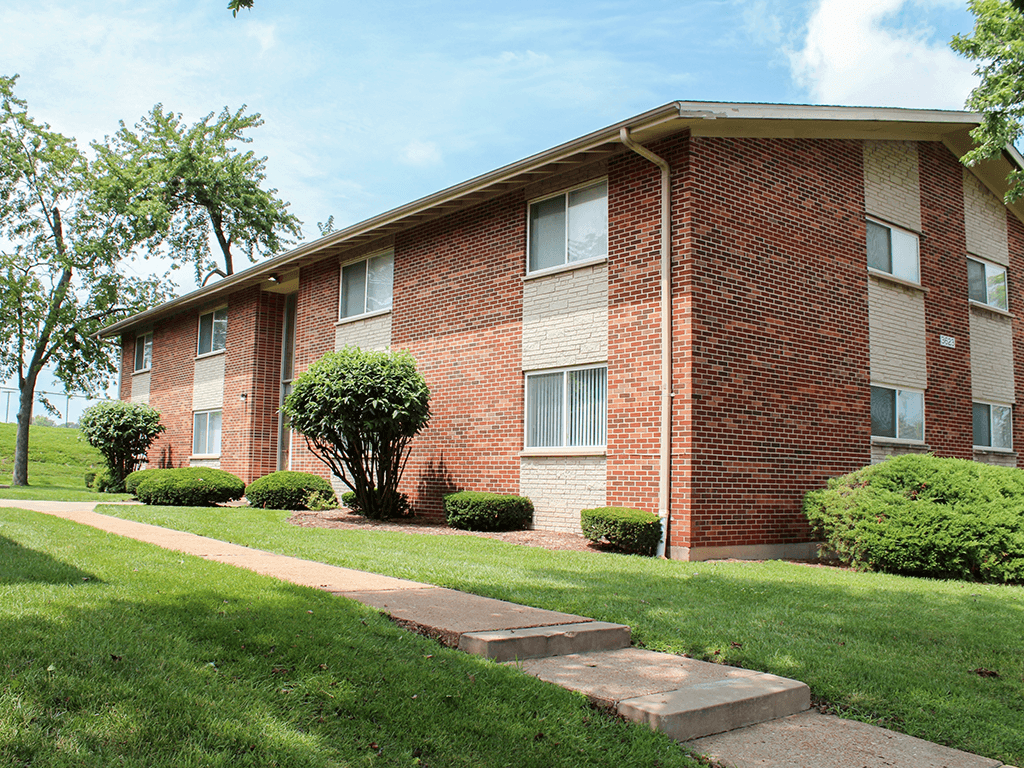 apartment community with 24 Hour Emergency Maintenance