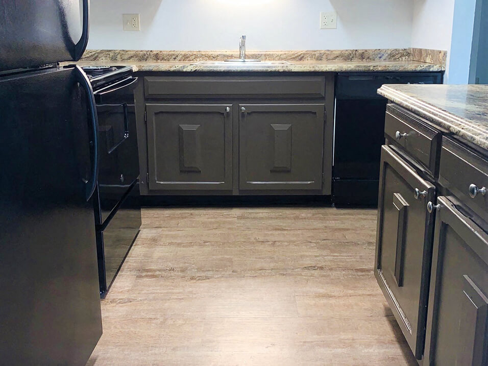 apartment kitchen in Kettering, OH