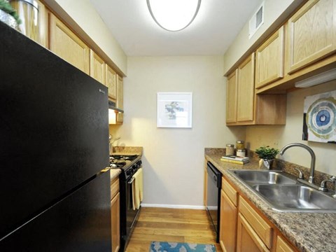 Kitchen in Pavilion Lakes Apartments