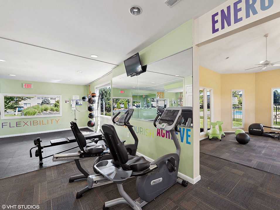 the gym at Lakota Lake Apartments