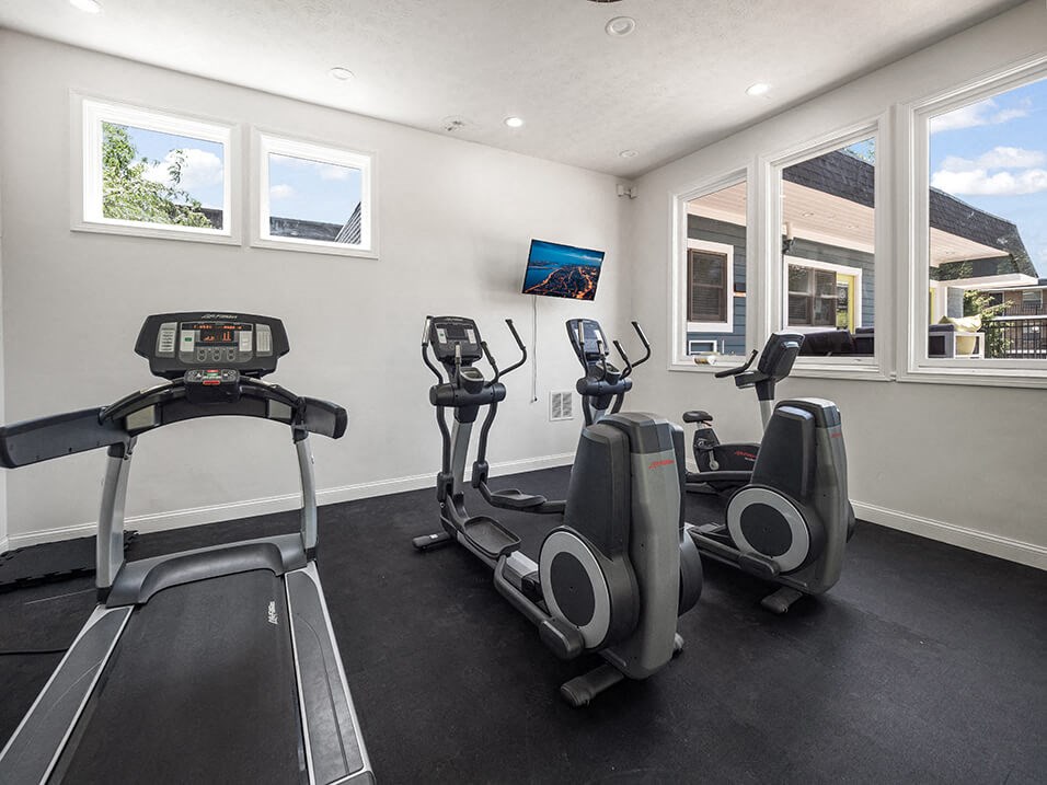fitness center at Lexington Park Apartments