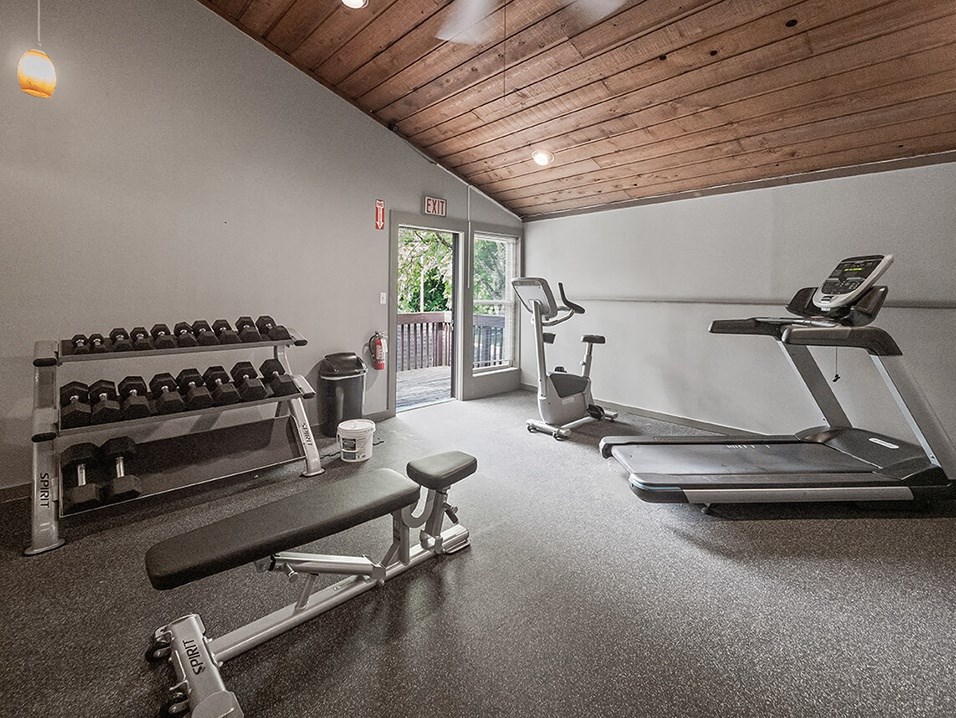 Apartment Fitness Center with Free Weights