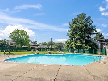 apartment complex with pool - Photo Gallery 27