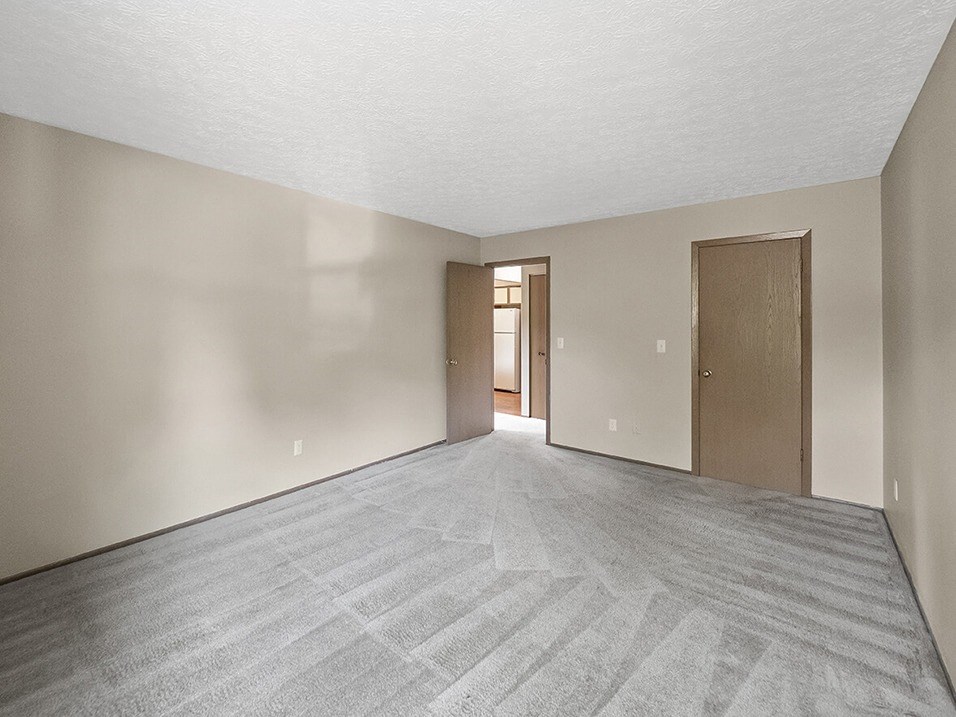 carpeted bedroom in apartment