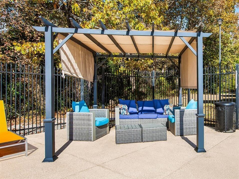 The Junction at Ramsey & Carver pool