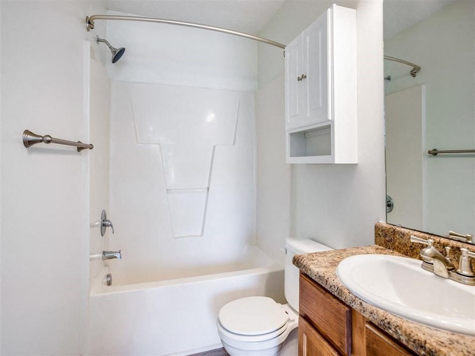 large bathrooms at The Landing Apartments