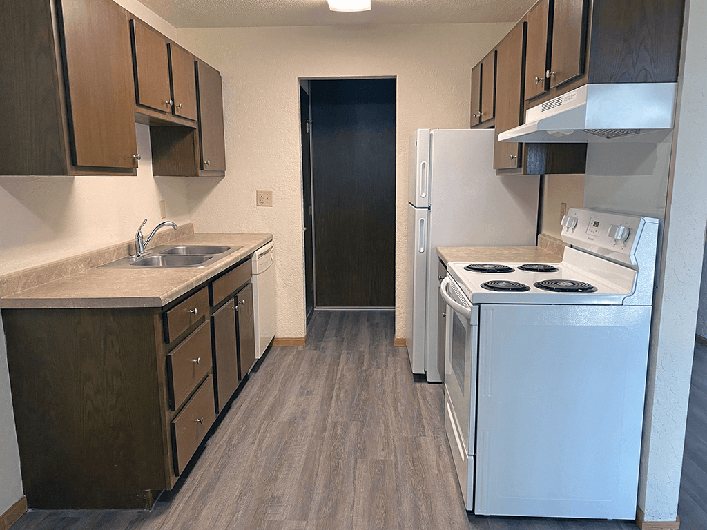 Oaks At Bentonshire Apartments, 1540 East Highway 23 108, St. Cloud