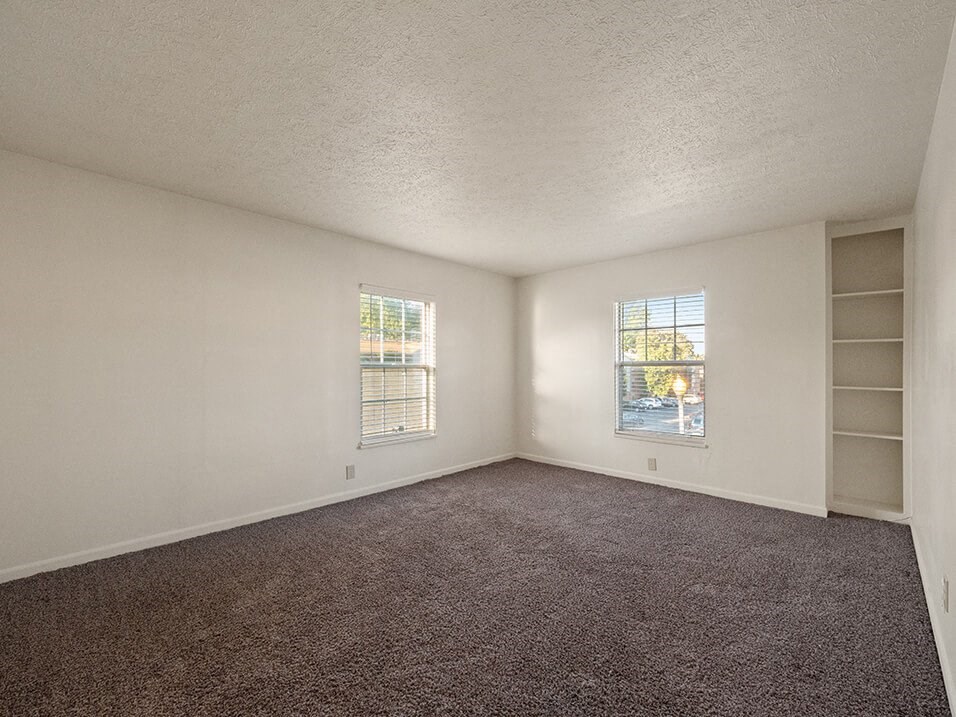 Olde Towne Village Apartments bedroom