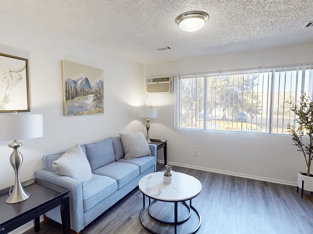 Pines At Southmoor Apartments