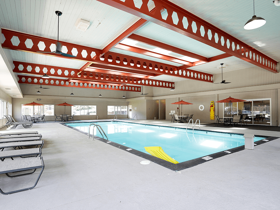 apartment indoor pool at preserve at woodland