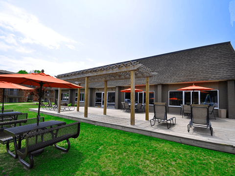 outside community space at preserve at woodland